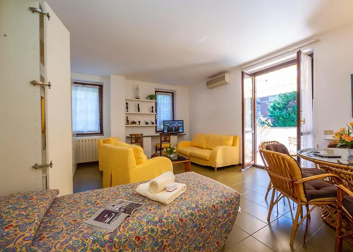 Gaya Center - Happy Apartmán *